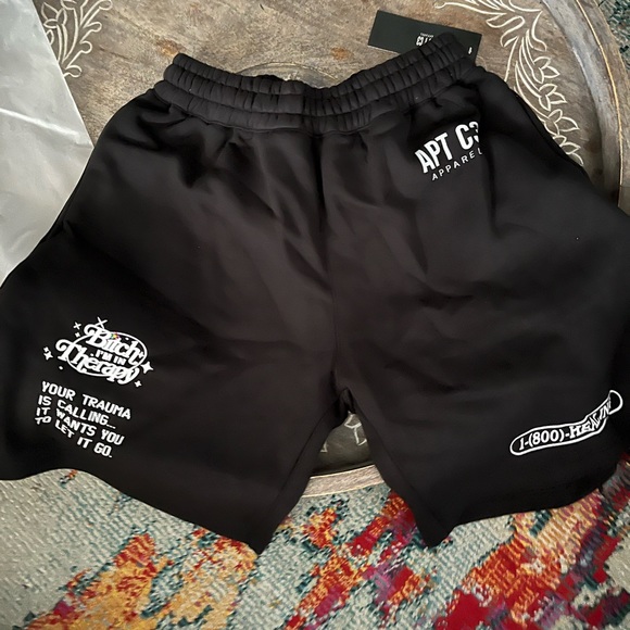 Apt C3 Sweat shorts (bit*h I’m in therapy line) - Picture 1 of 3